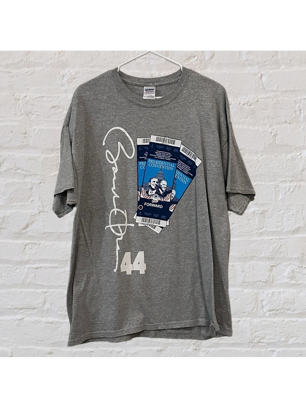 Gildan Barrack Obama 9.3/6.2012 T-Shirt Men’s Sz‎ XL